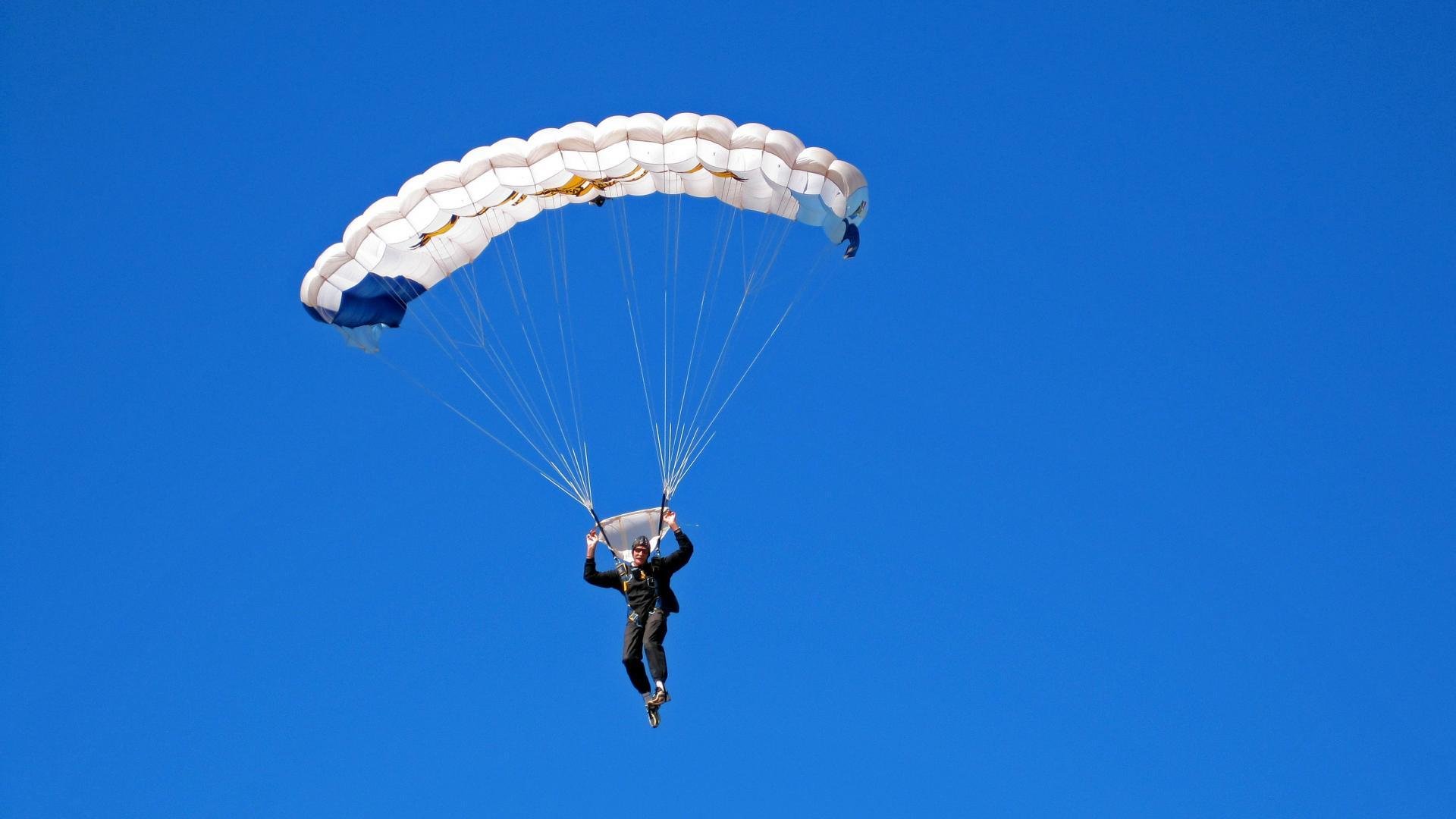 【智能传感器让球飞得更快】极限速度的背后科技支撑，智能传感器实现方式