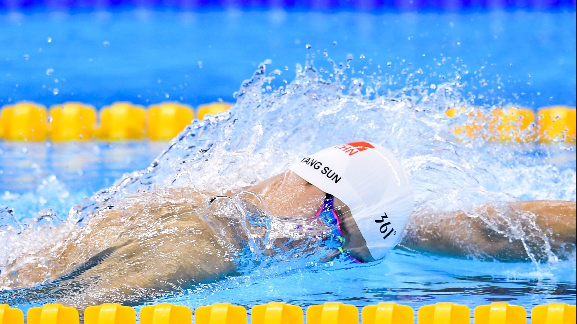 媒体评论国足表现，呼吁改革，国足新闻评论